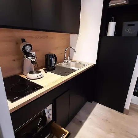 Superbe 2** Rénové A Neuf Idéalement Placé *