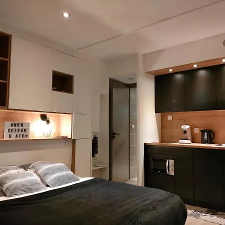 Superbe 2 Etoiles Parking Prive En Centre Apartment